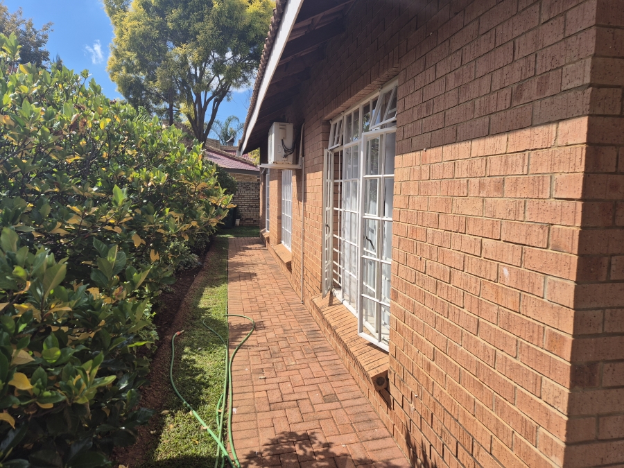 2 Bedroom Property for Sale in Flamwood North West